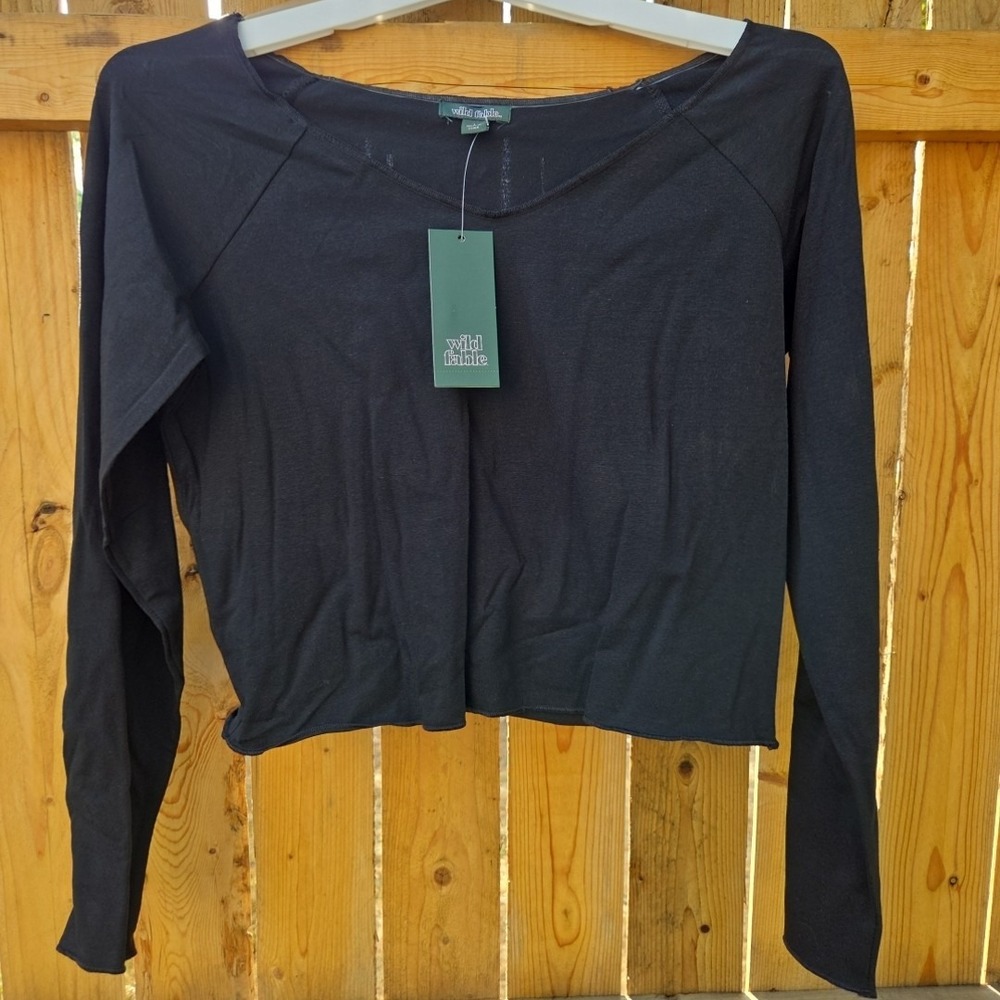 Wild Fable Women's Long Sleeve T-Shirt‎ Black, Size Large, Cropped
